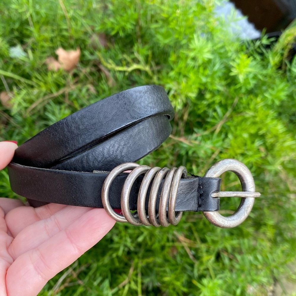 Sam Brown Netherlands Black Leather Silver Belt Rings Slim